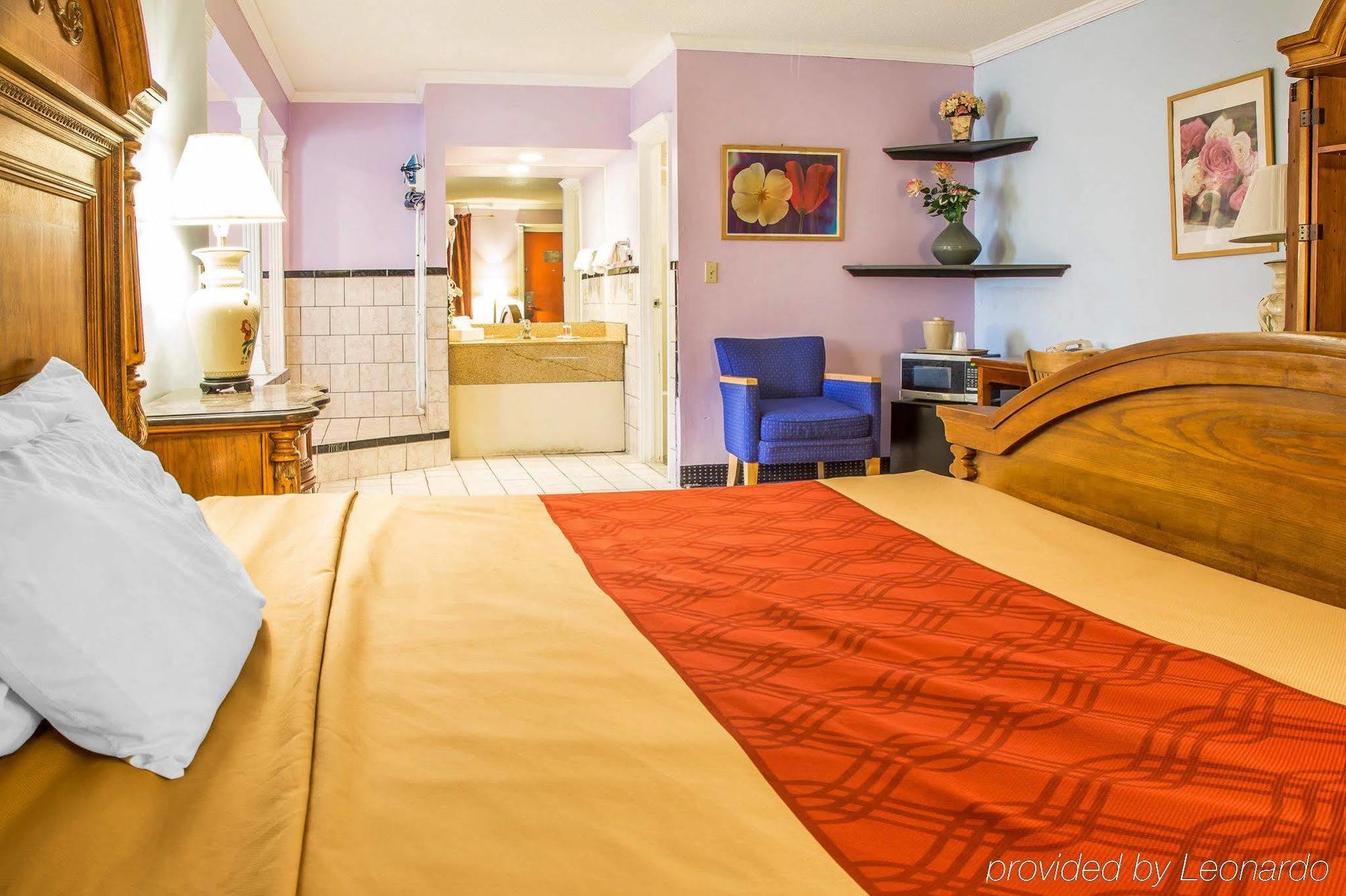 Red Carpet Inn Norwalk Exterior foto